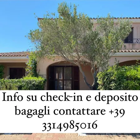Relax A 5 Minuti Dal Centro Con Parcheggio Privato San Teodoro (Sardinia)
